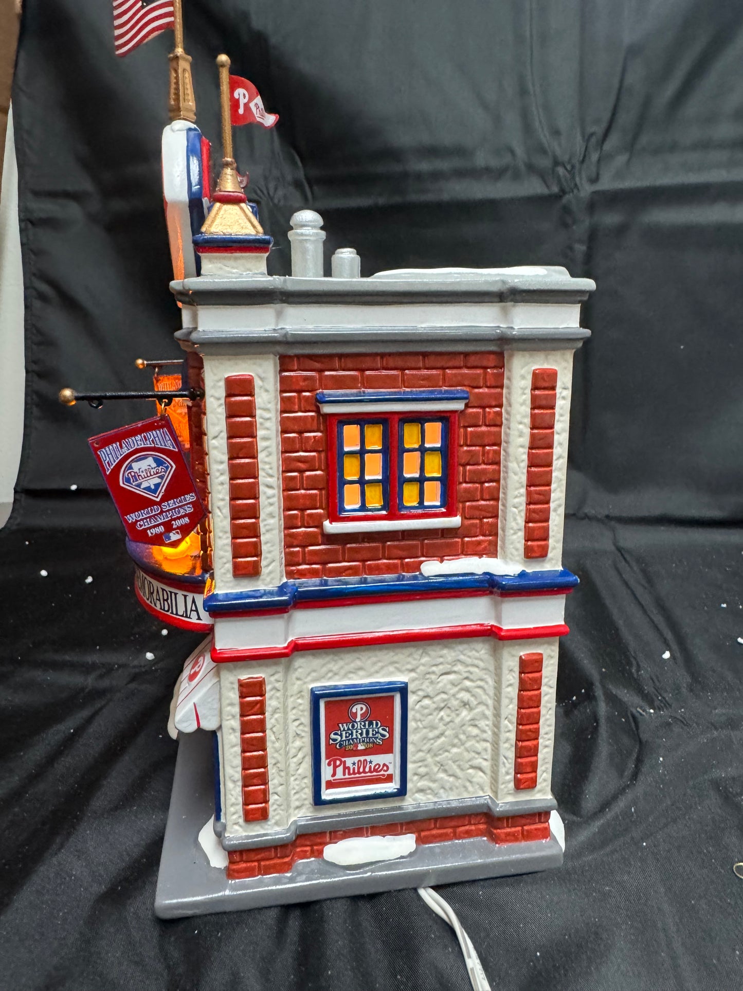 Phillies Sports Shop - Read Description