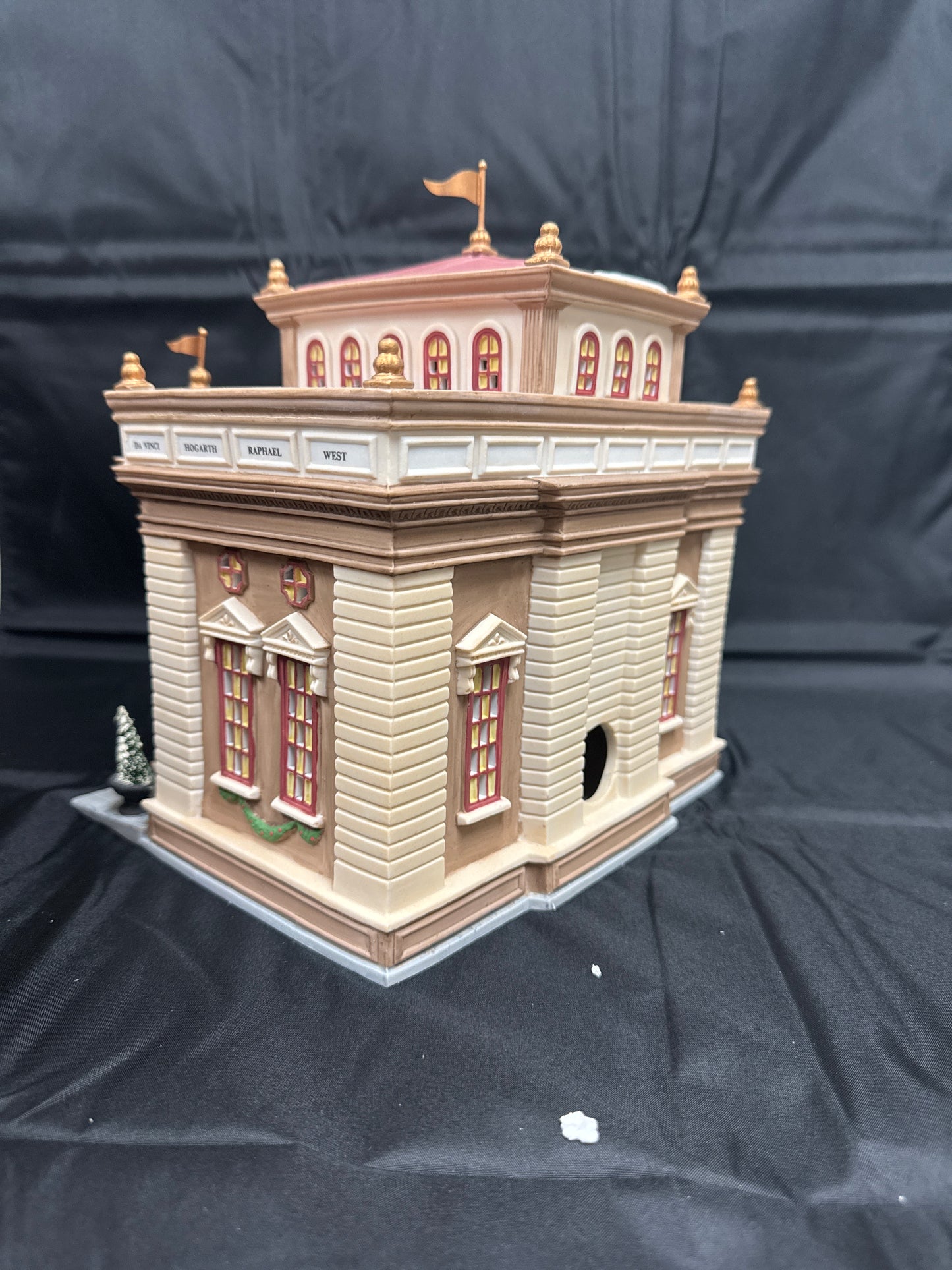 Heritage Museum Of Art