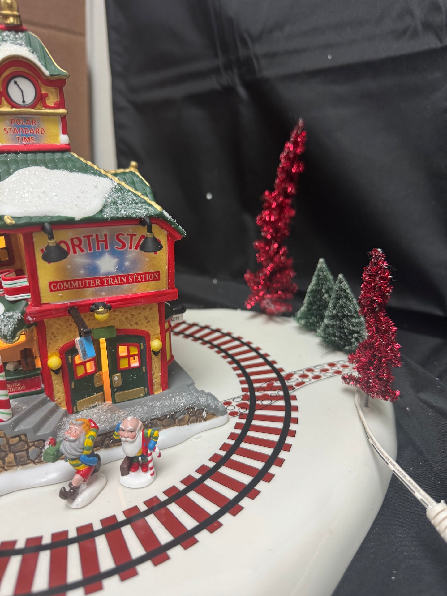 North Star Commuter Train Station - Read Description