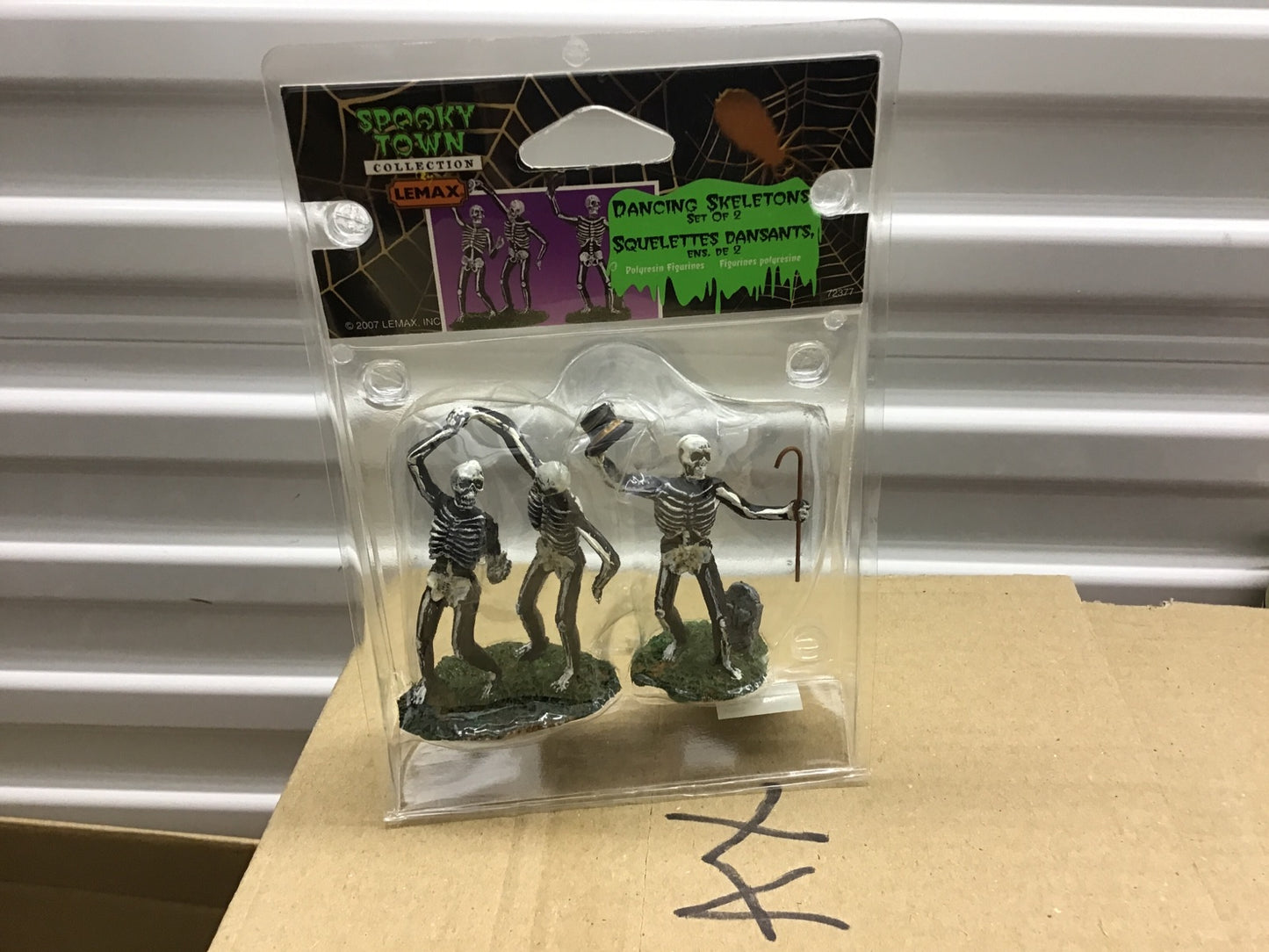 Dancing Skeletons