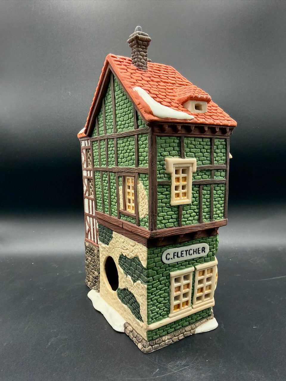 Public House - 7668/12,500