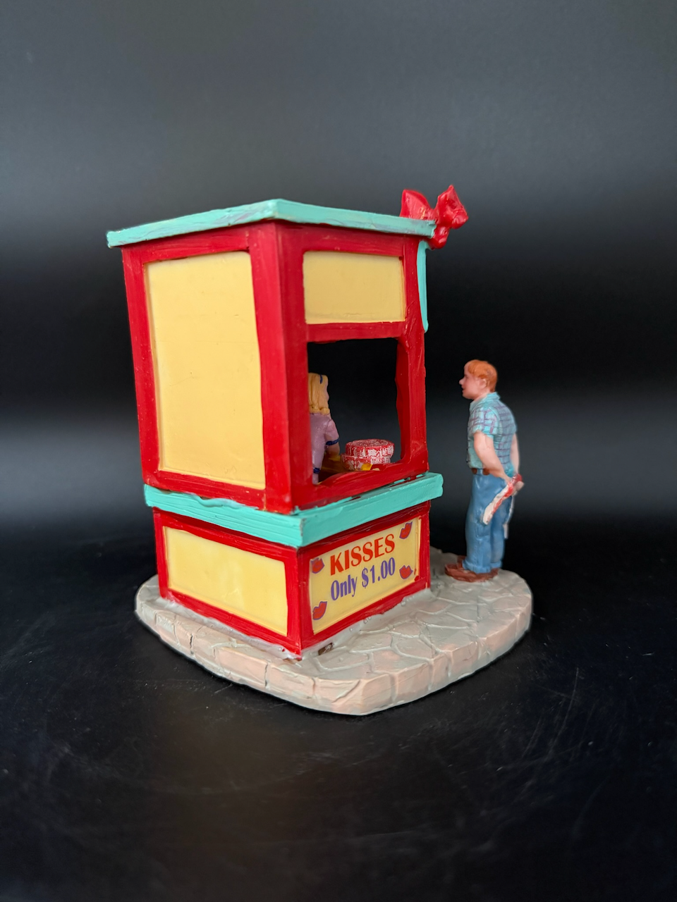 Kissing Booth