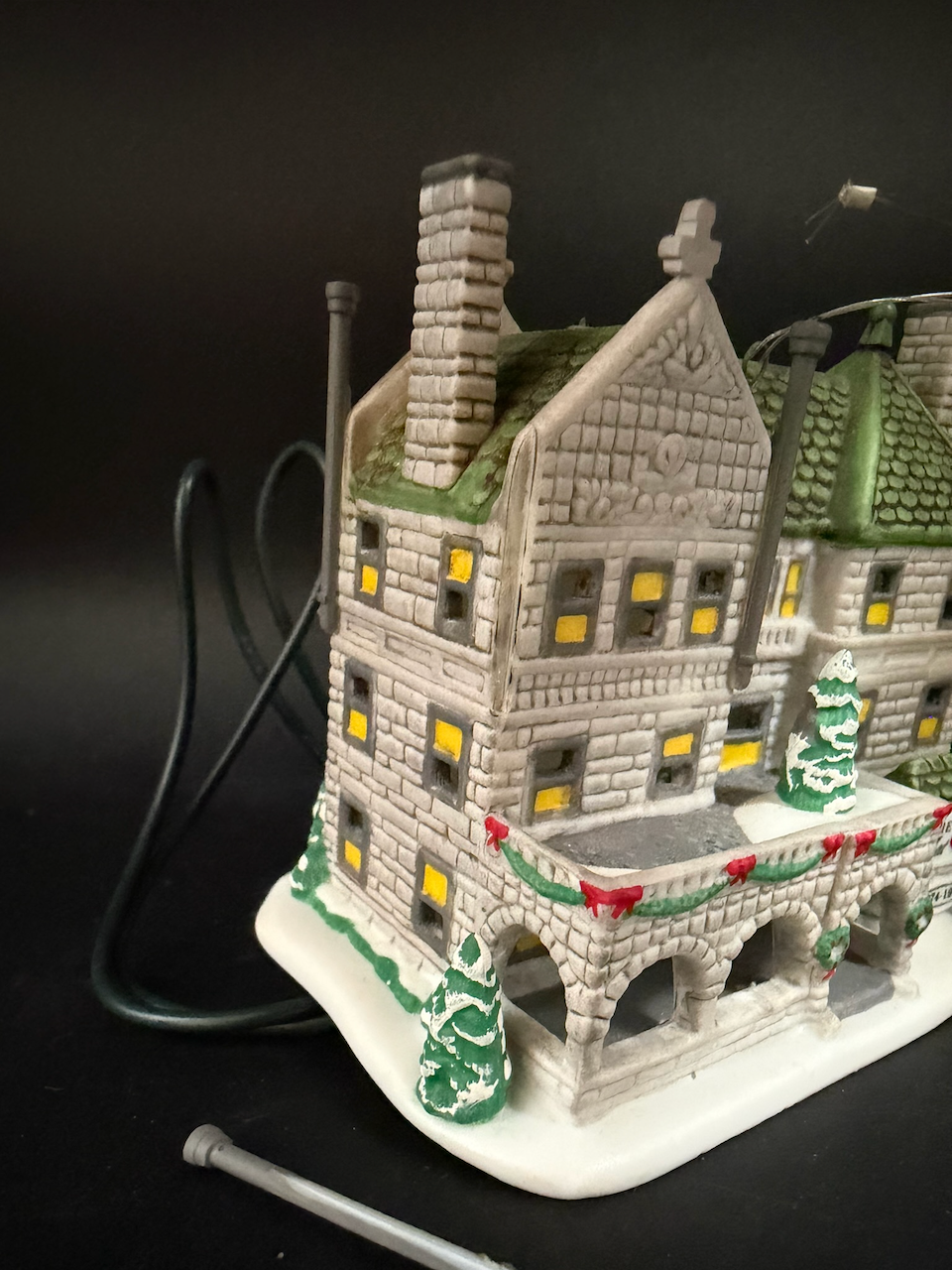 Ronald McDonald House Ornament - Read Description