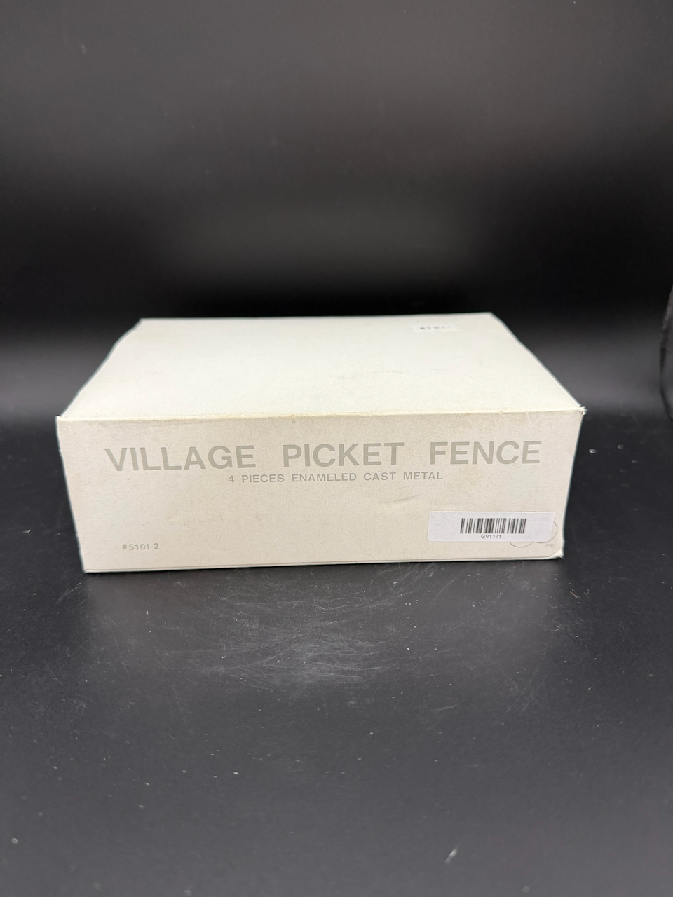Village Picket Fence 4 Pieces Enameled Cast Metal