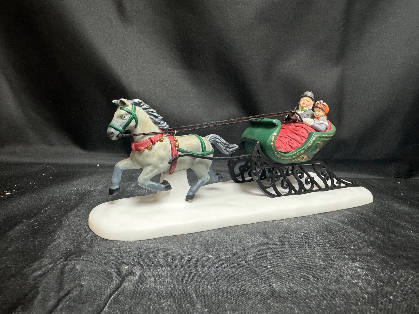 Dashing Through The Snow - Read Description