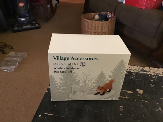 White Christmas Fox Face Off