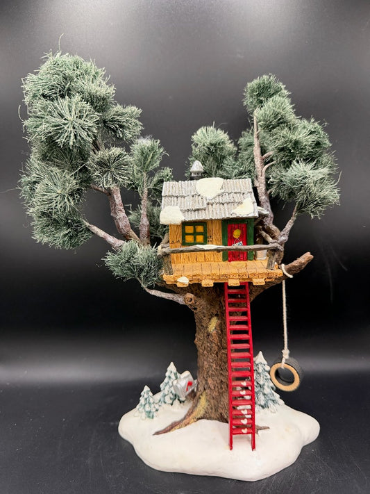 Treetop Tree House