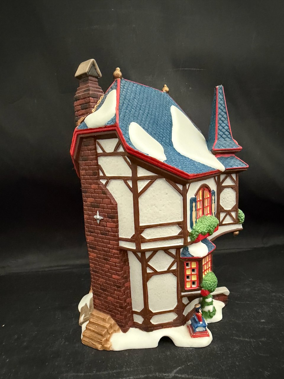 Nussknacker Werkstatt Nutcracker Workshop - See Description