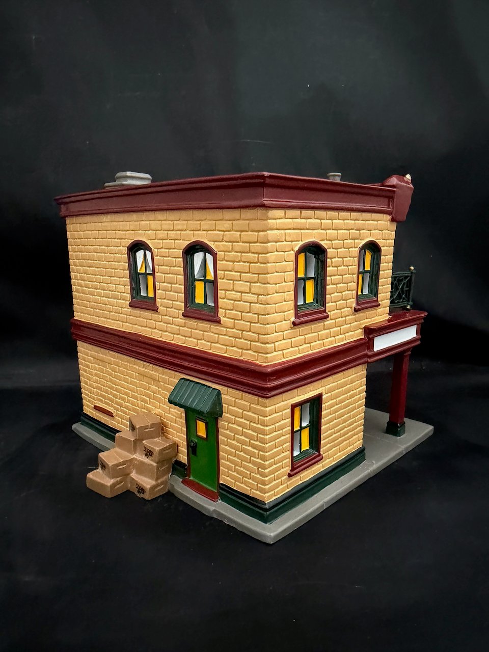 McGuire’s Irish Pub