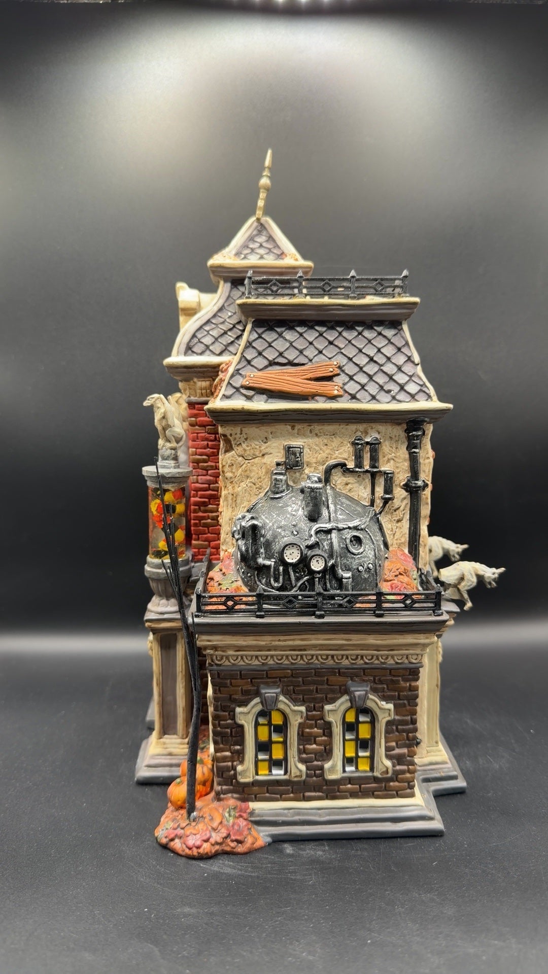 Grimslys House Of Oddities- Read Description