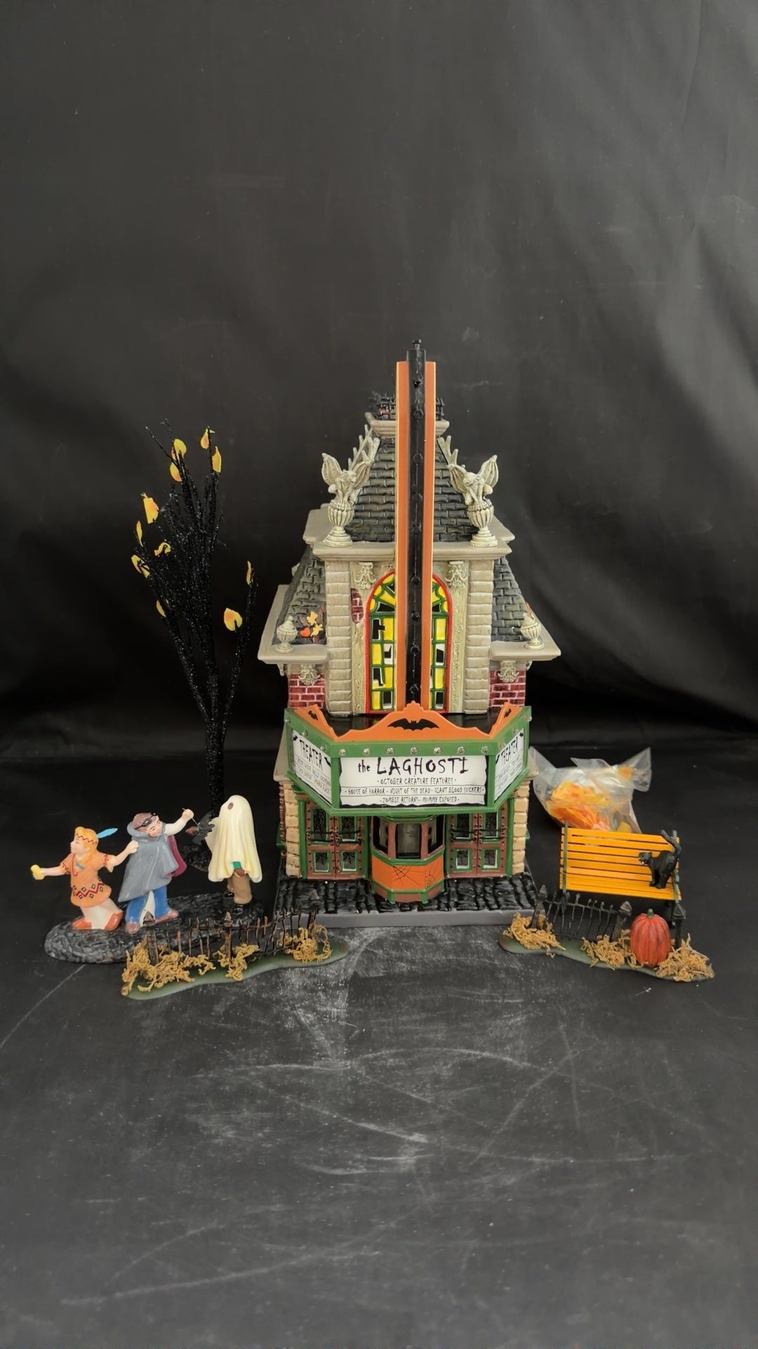 LaGhosti Movie Theater- Read Description
