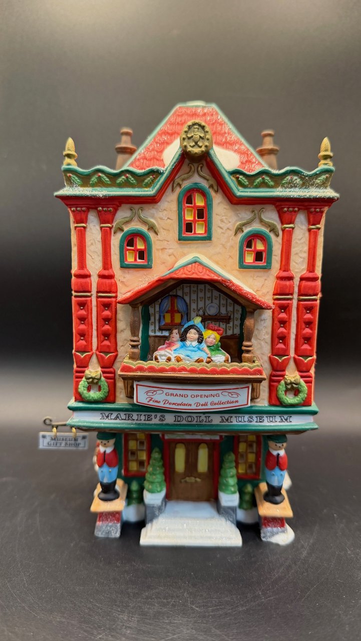 Marie’s Doll Museum