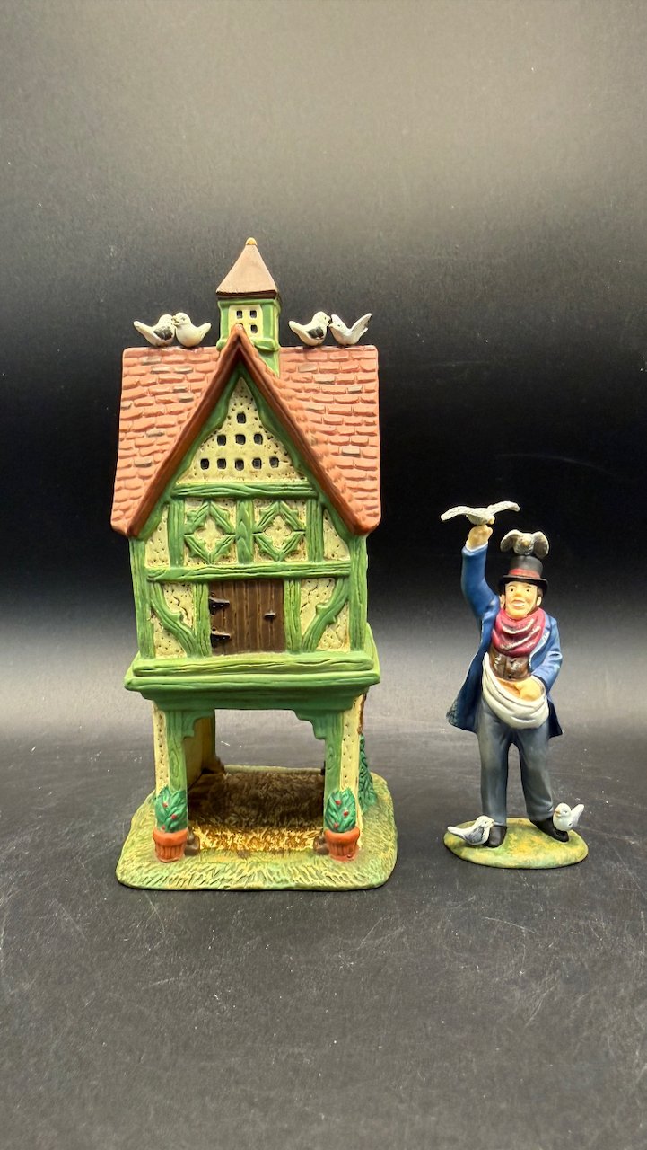Hedgerow Dovecote