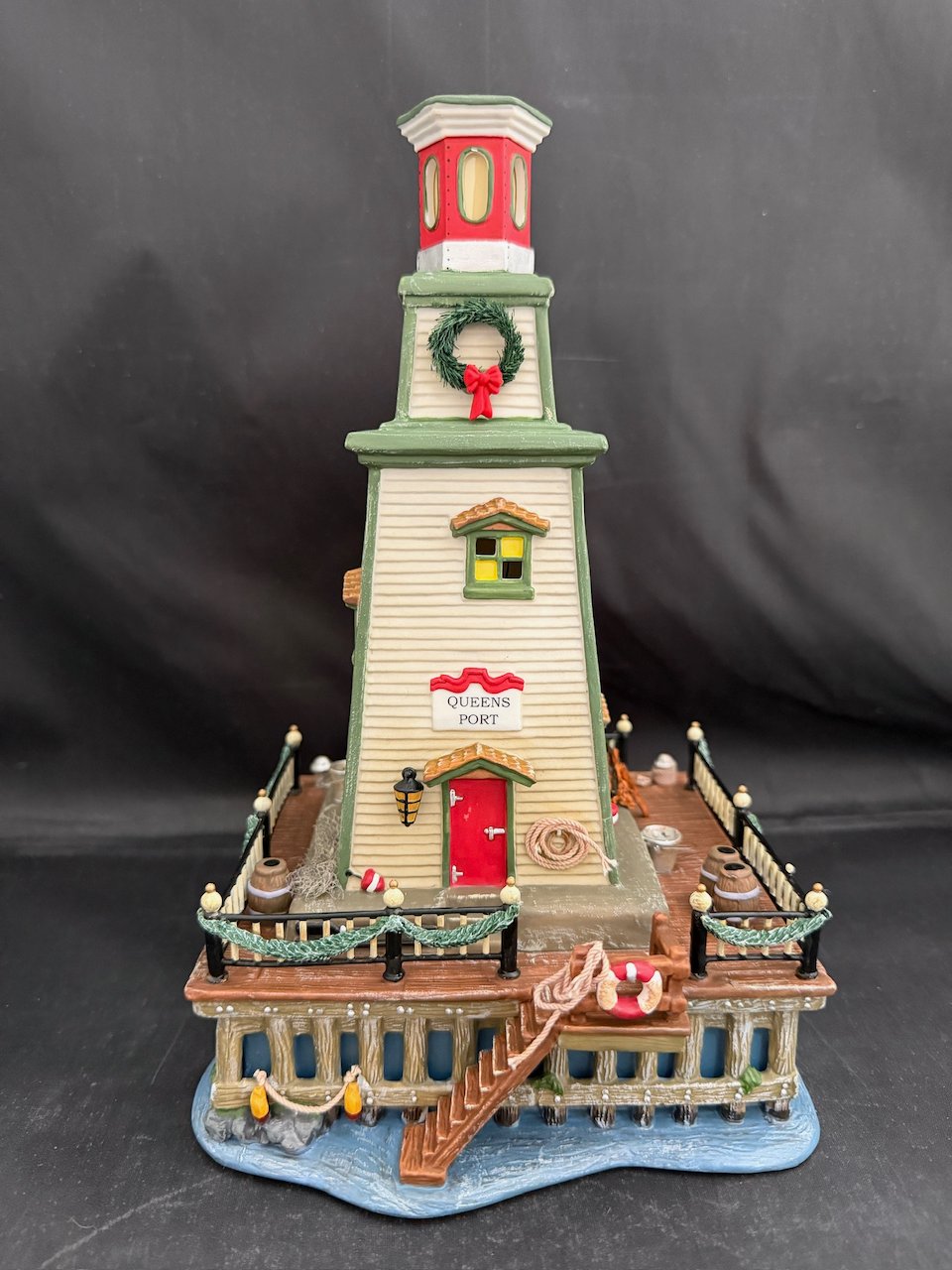 Lighthouse, Queens Port