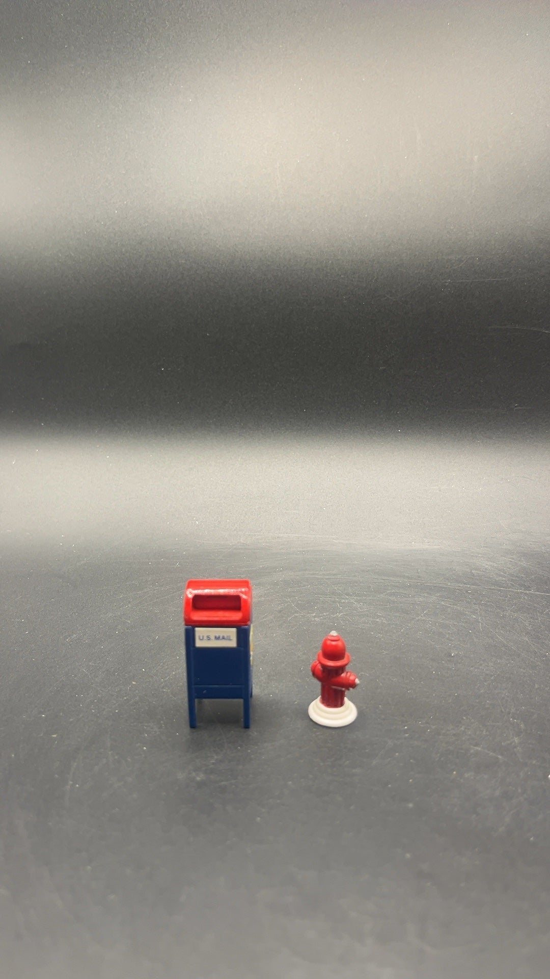 Mail Box/fire Hydrant