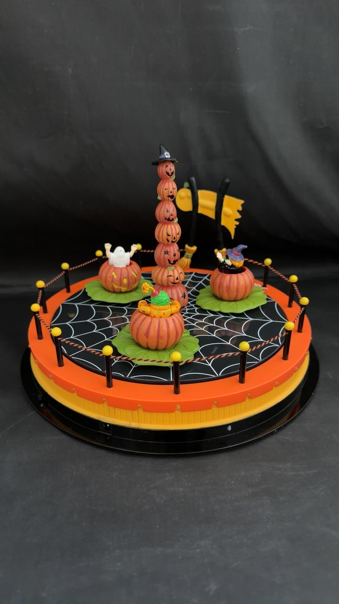 Spinning Pumpkins- Read Description