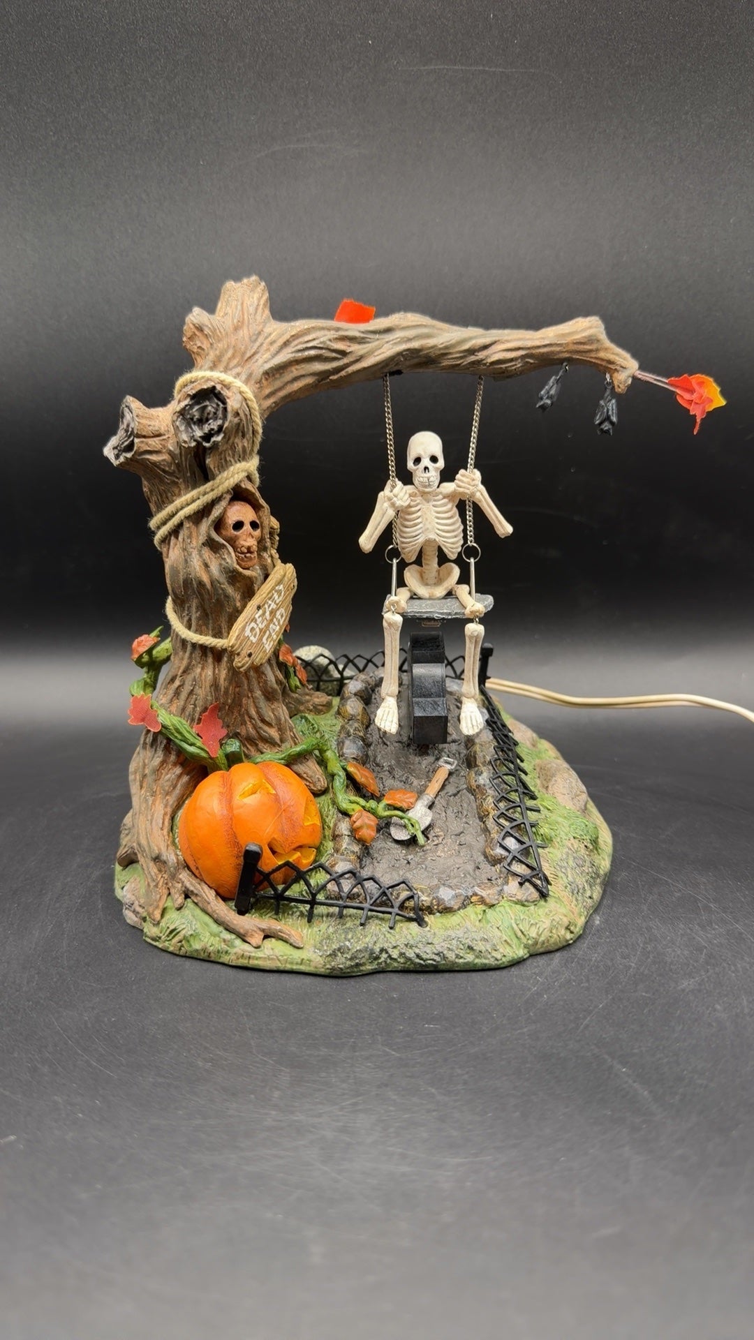 Village Animated Swinging Skeleton