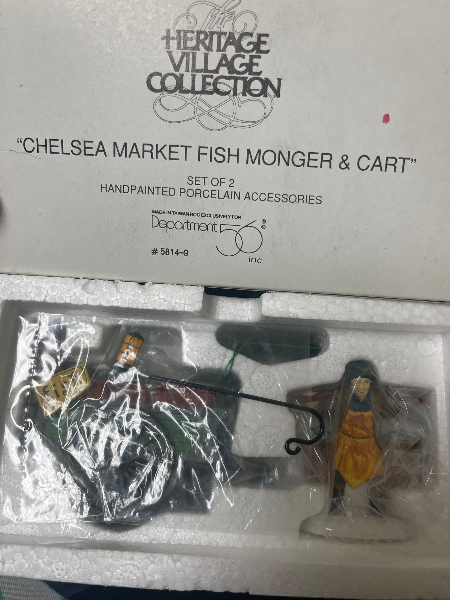 Chelsea Market Fish Monger And Cart