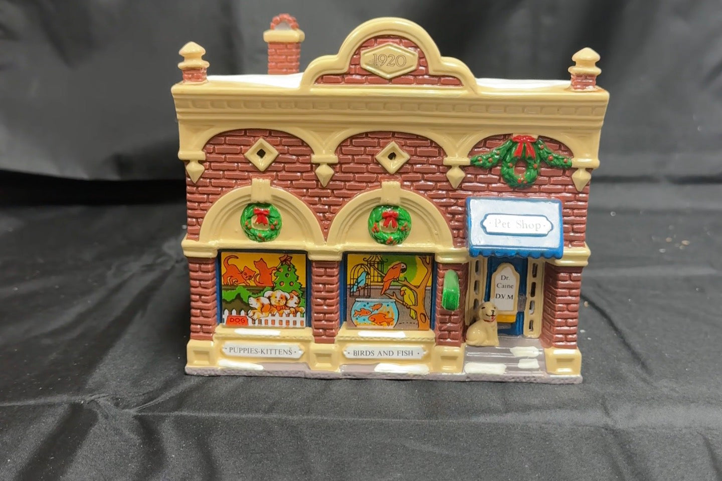 Village Vet & Pet Shop - Read Description