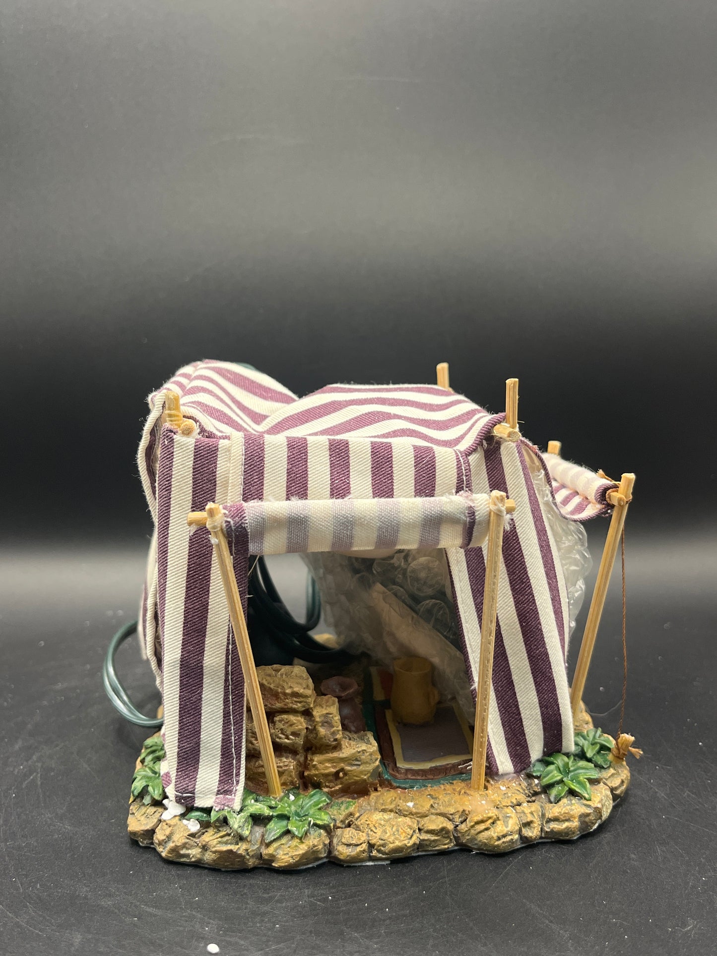 Fontanini King's Purple Tent