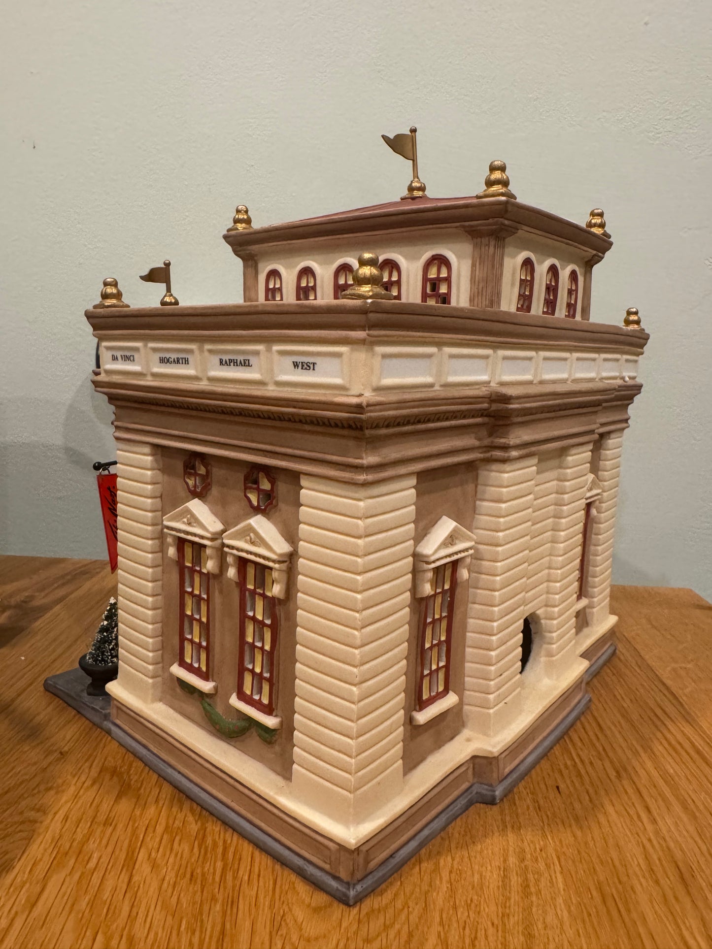 Heritage Museum Of Art