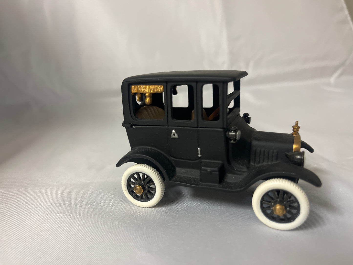 1919 Ford Model-T