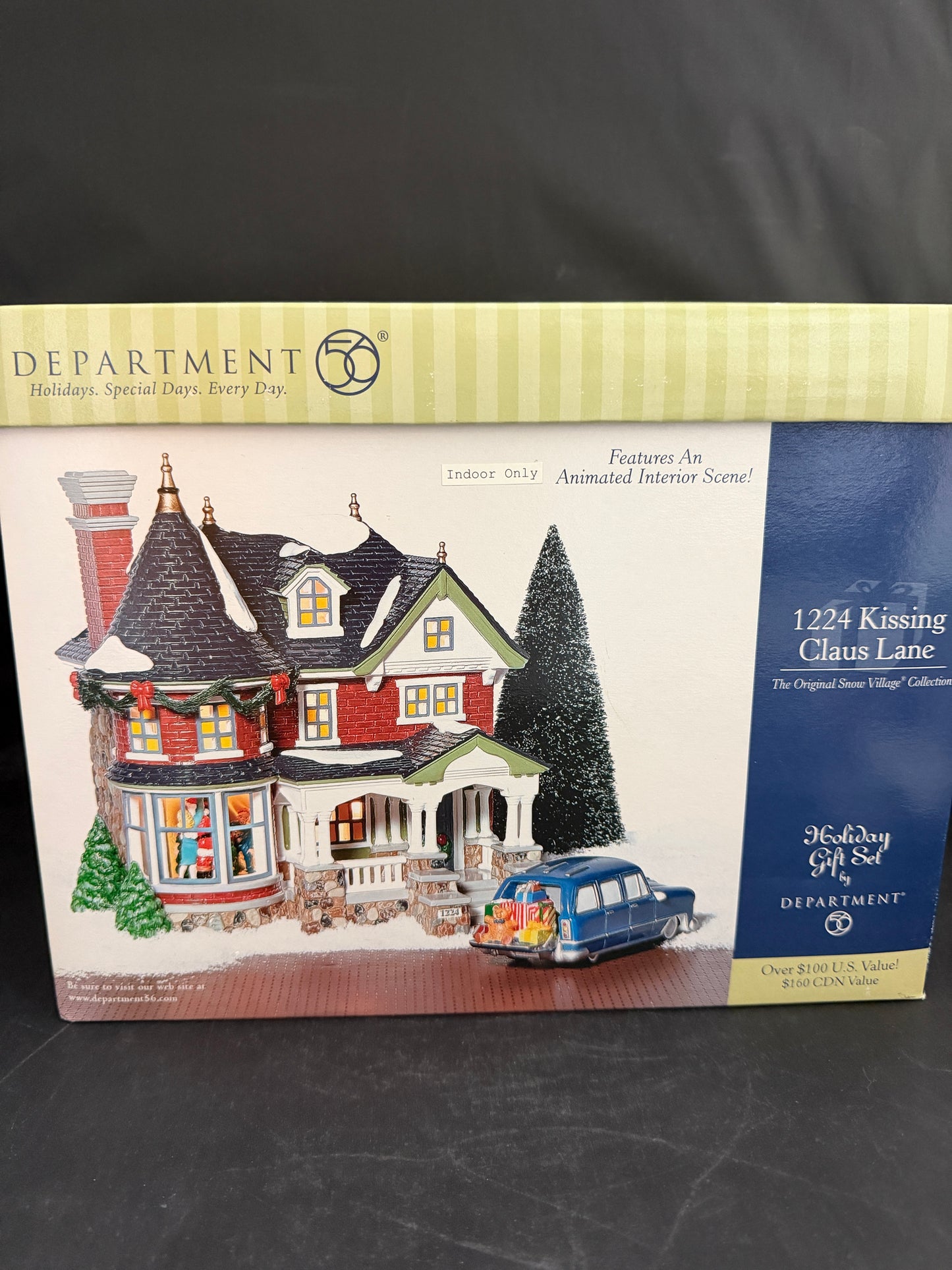 1224 Kissing Claus Lane Set of 4