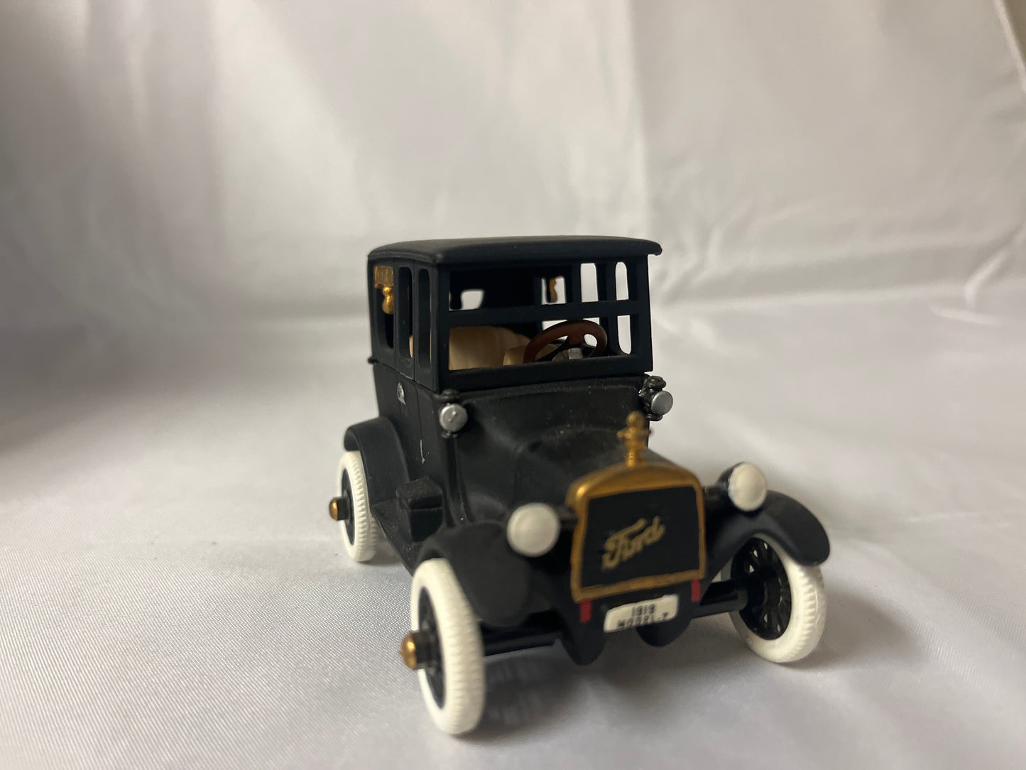 1919 Ford Model-T