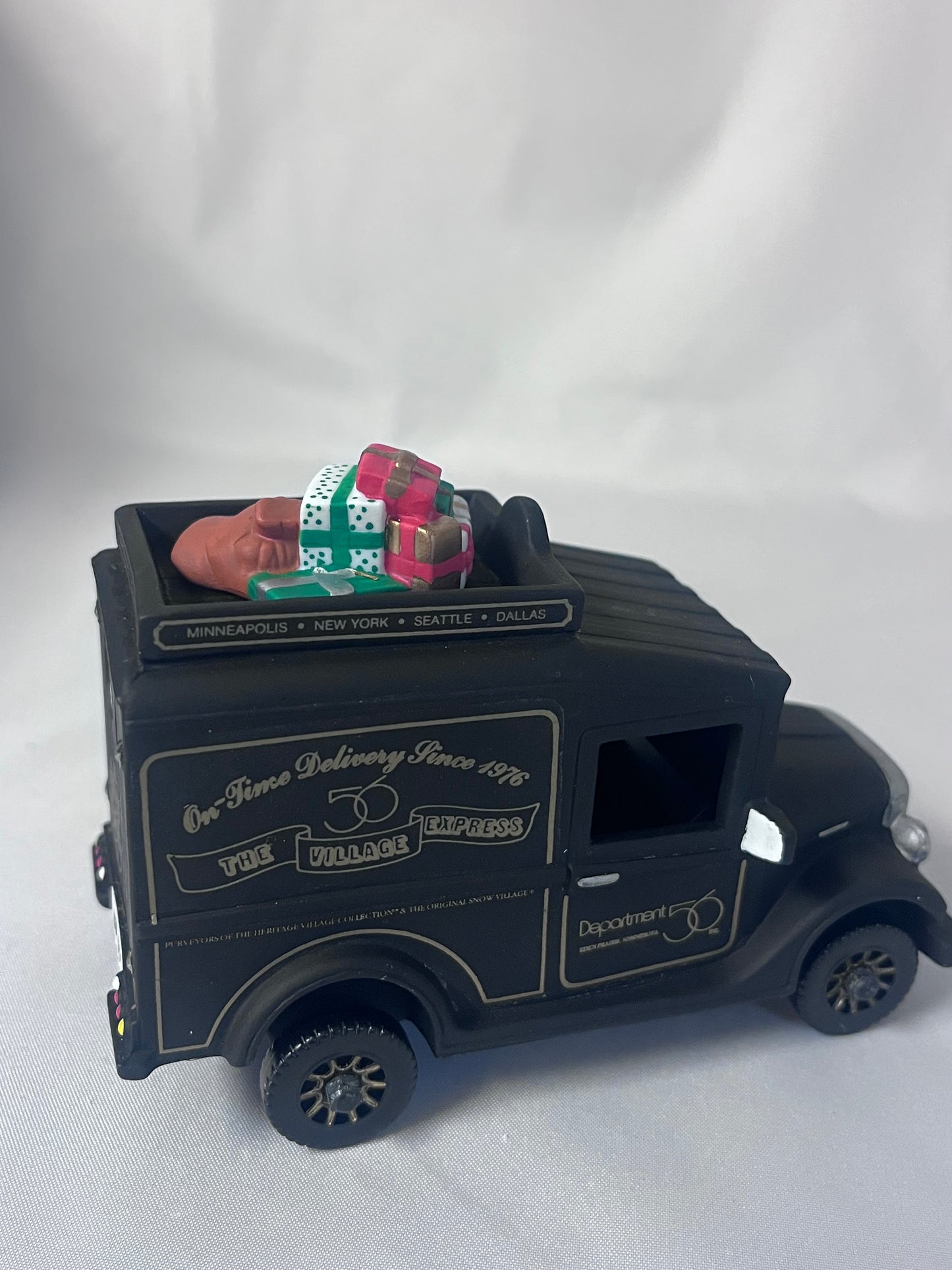 Village Express Van- 1994 Village Gathering Special - The Christmas Dove