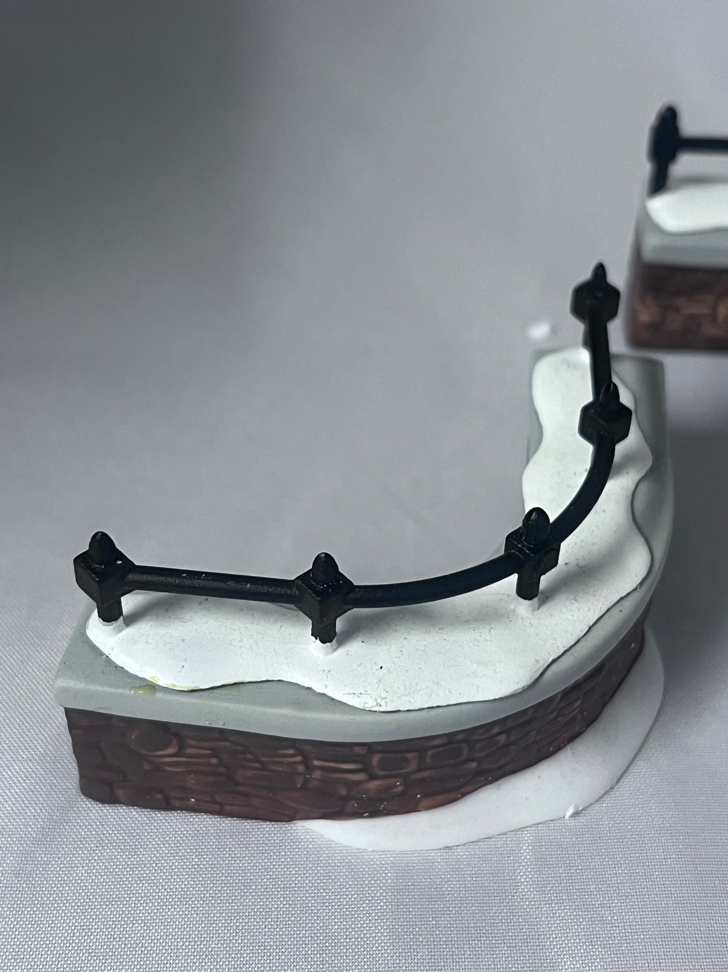 Churchyard Gate And Fence- See Description