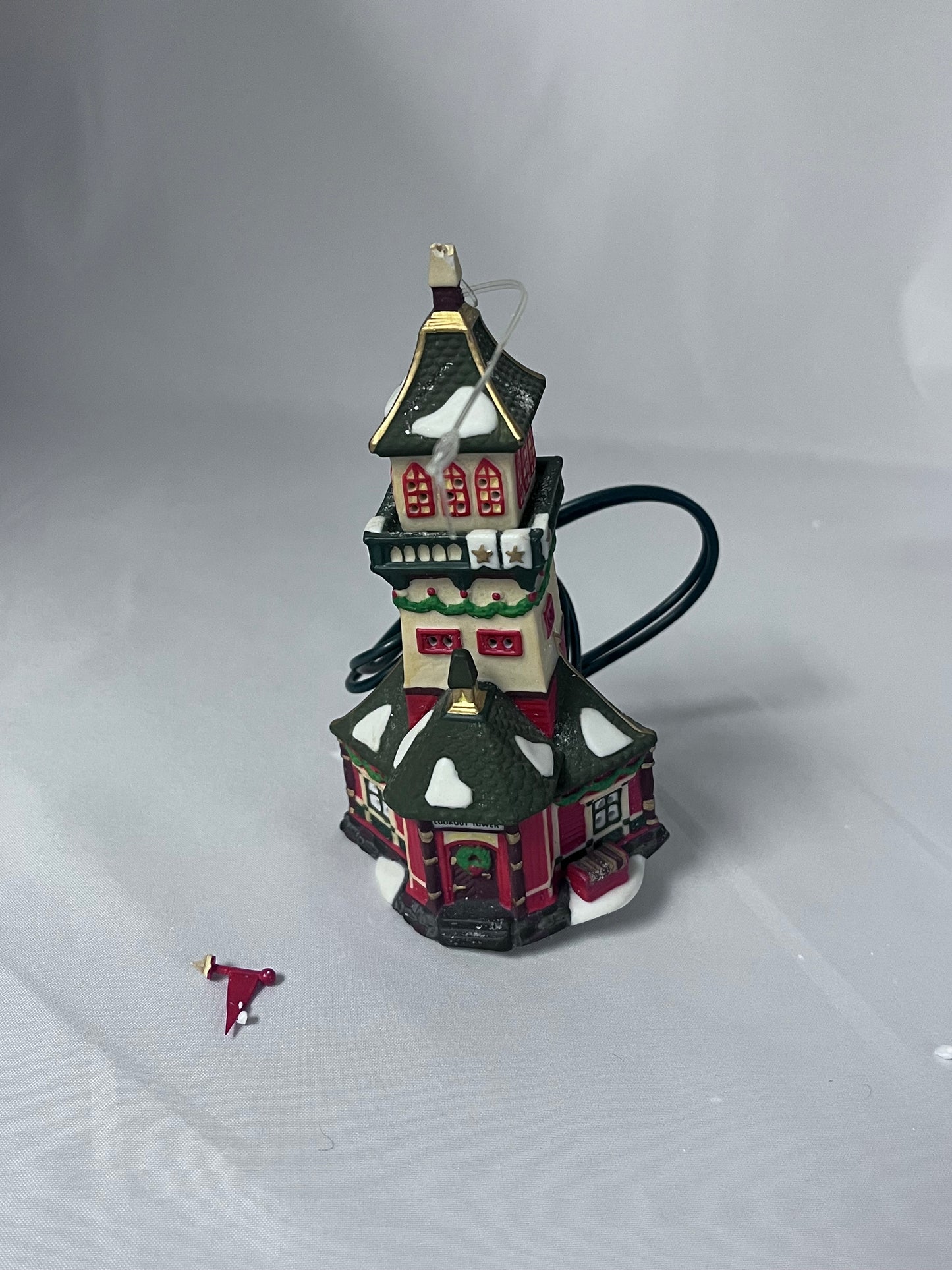 Santa's Lookout Tower (Ornament) - DAMAGED