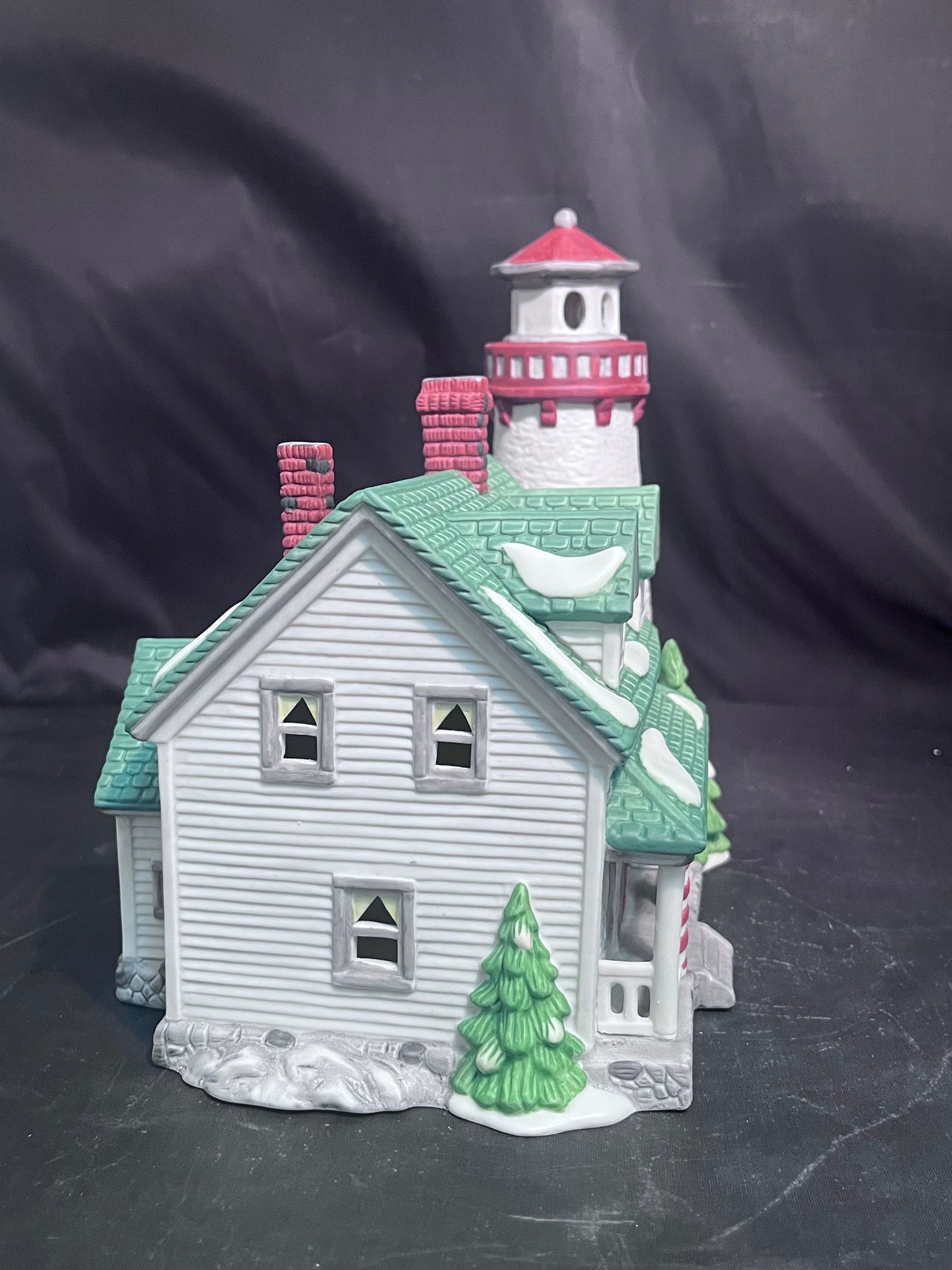 Craggy Cove Lighthouse