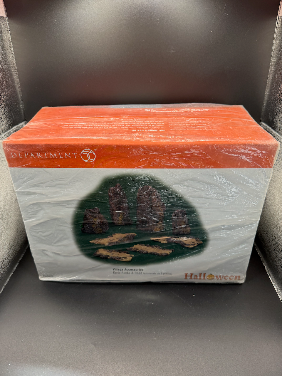 Eerie Rocks & Road (set Of 8)