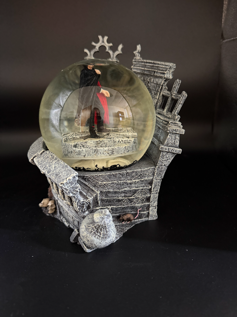 Dracula’s Descent WaterGlobe