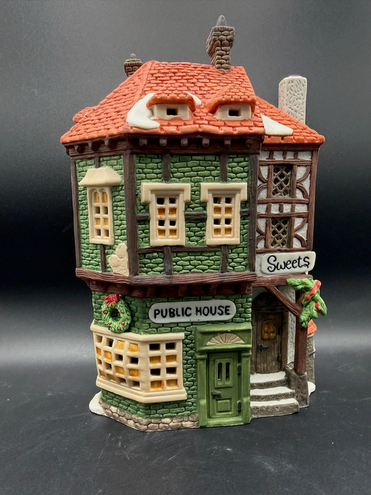 Public House - 7668/12,500