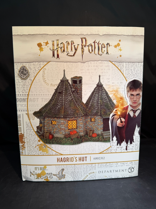 Hagrid’s Hut (Lighted)