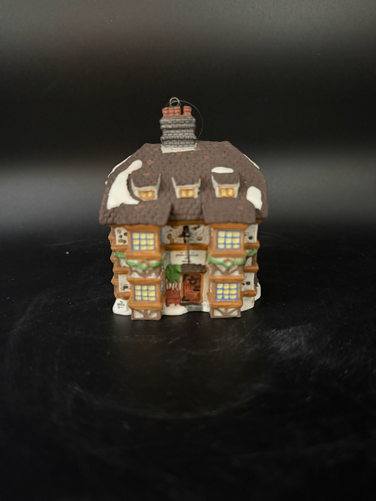 Sir John Falstaff Inn (Ornament)