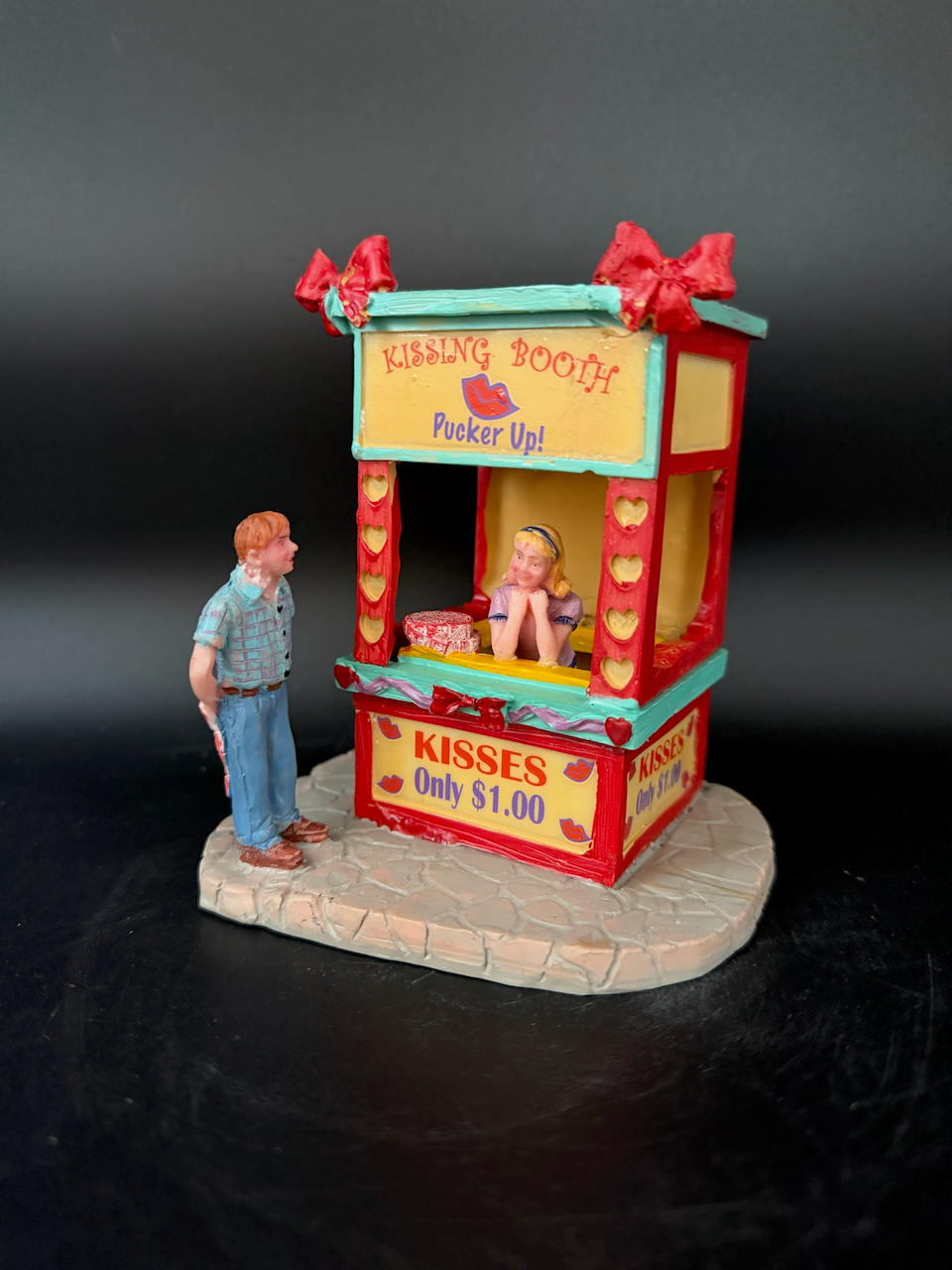 Kissing Booth