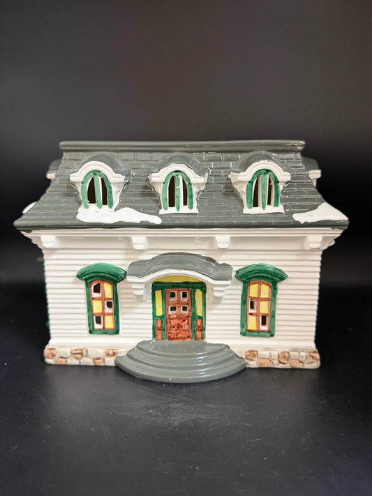 Carriage House (No Box)