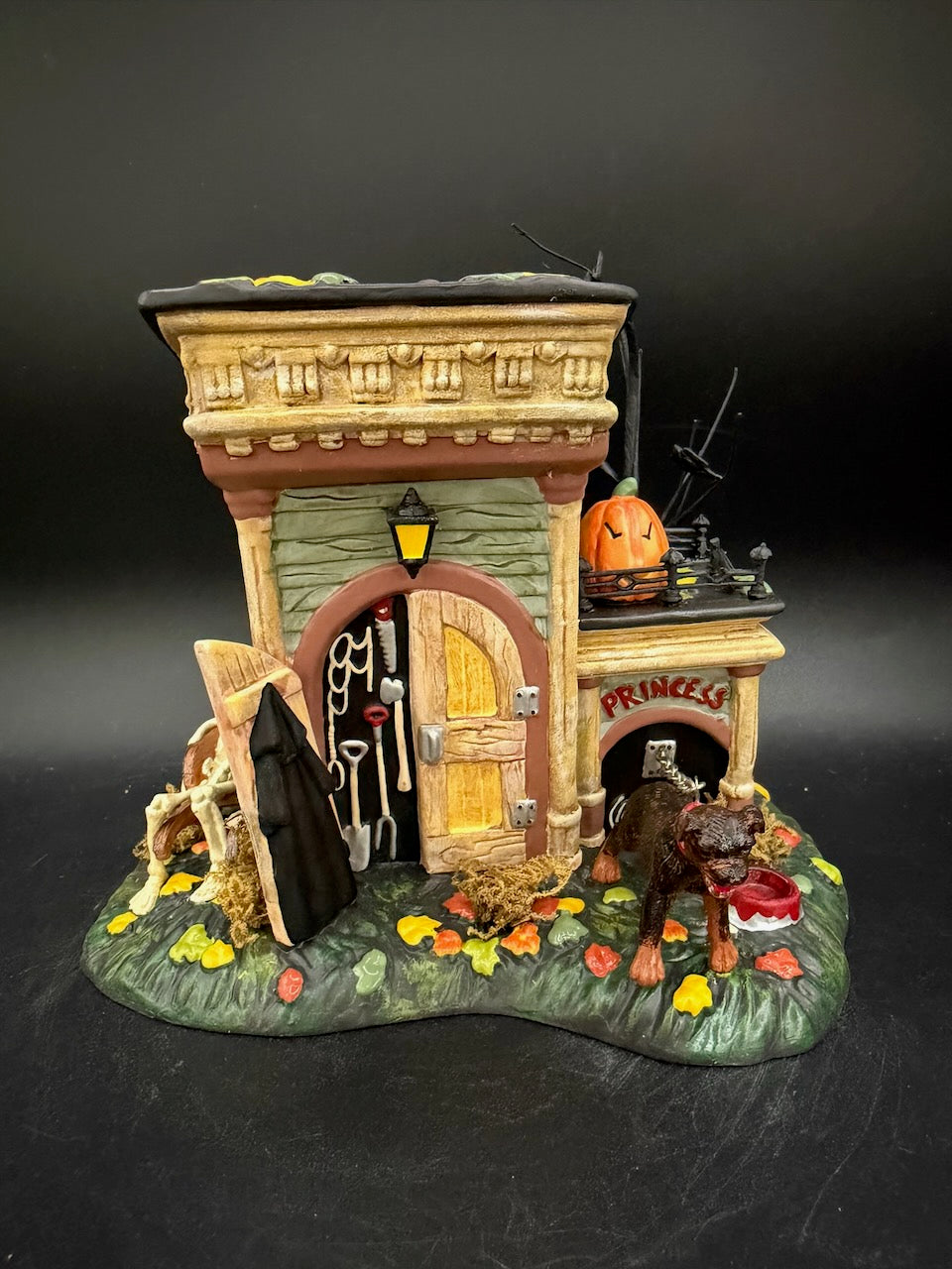 Grimslys Tool Shed- Read Description