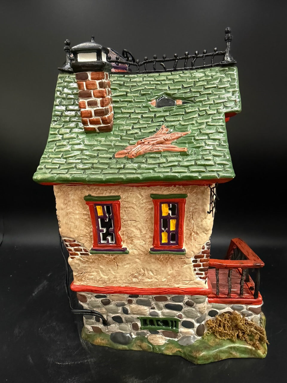 Witch’s Brew Pub- Read Description