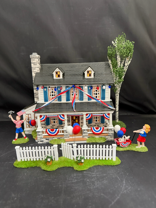 1776 Liberty Lane Lighted House Set 5 - SEE DESCRIPTION