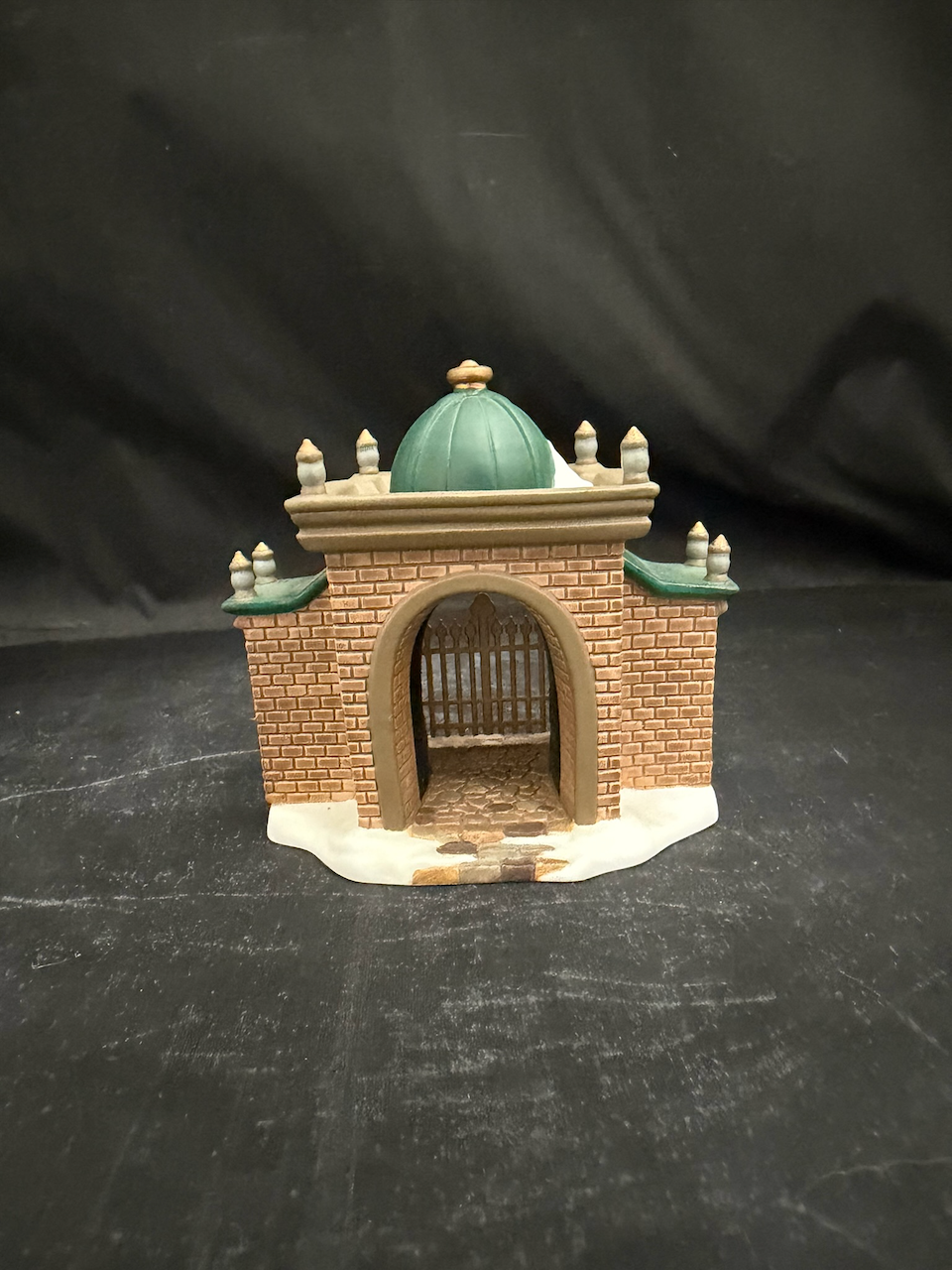 Ramsford Palace Set Of 17