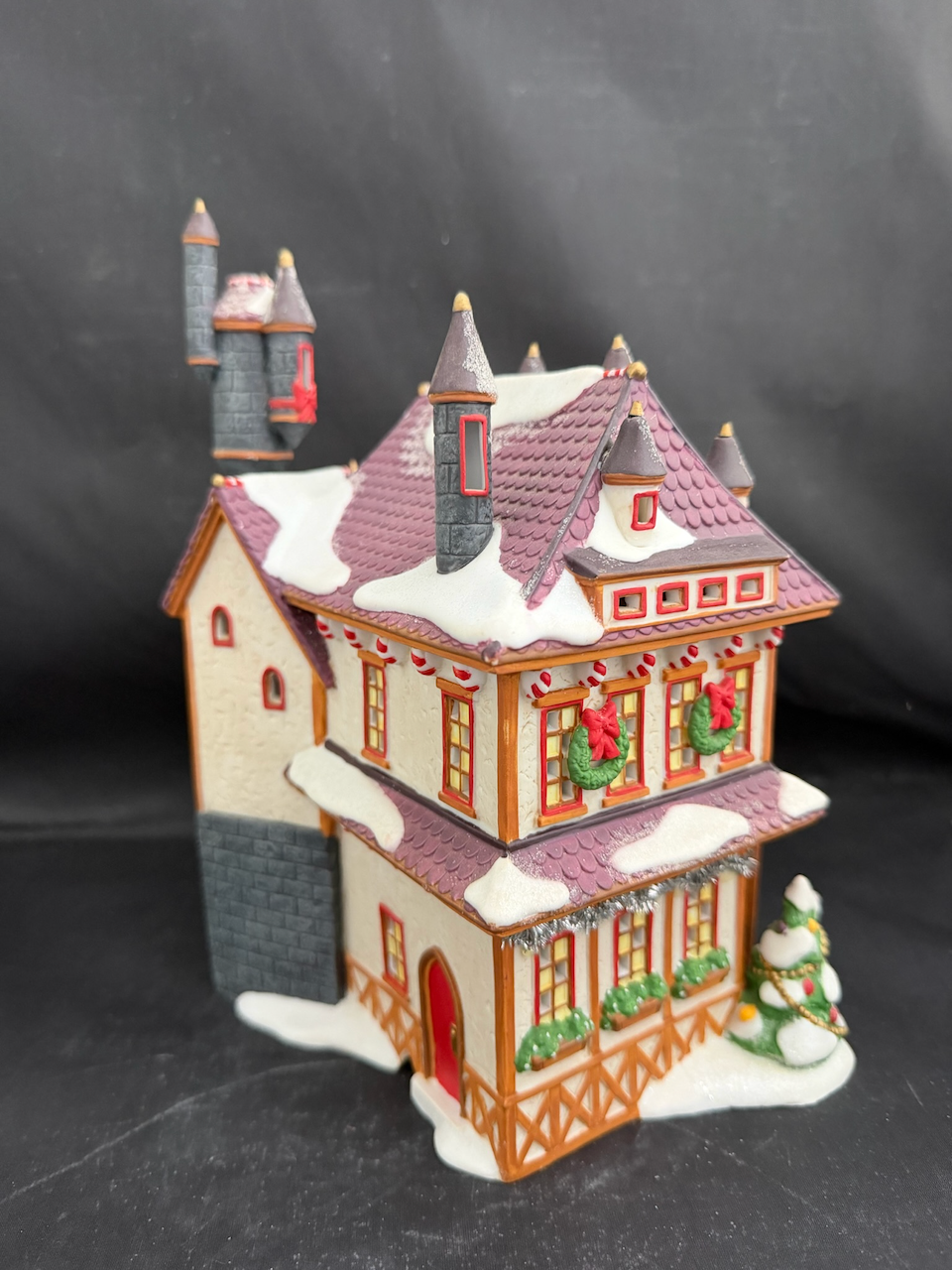 Santa’s Castle- Read Description