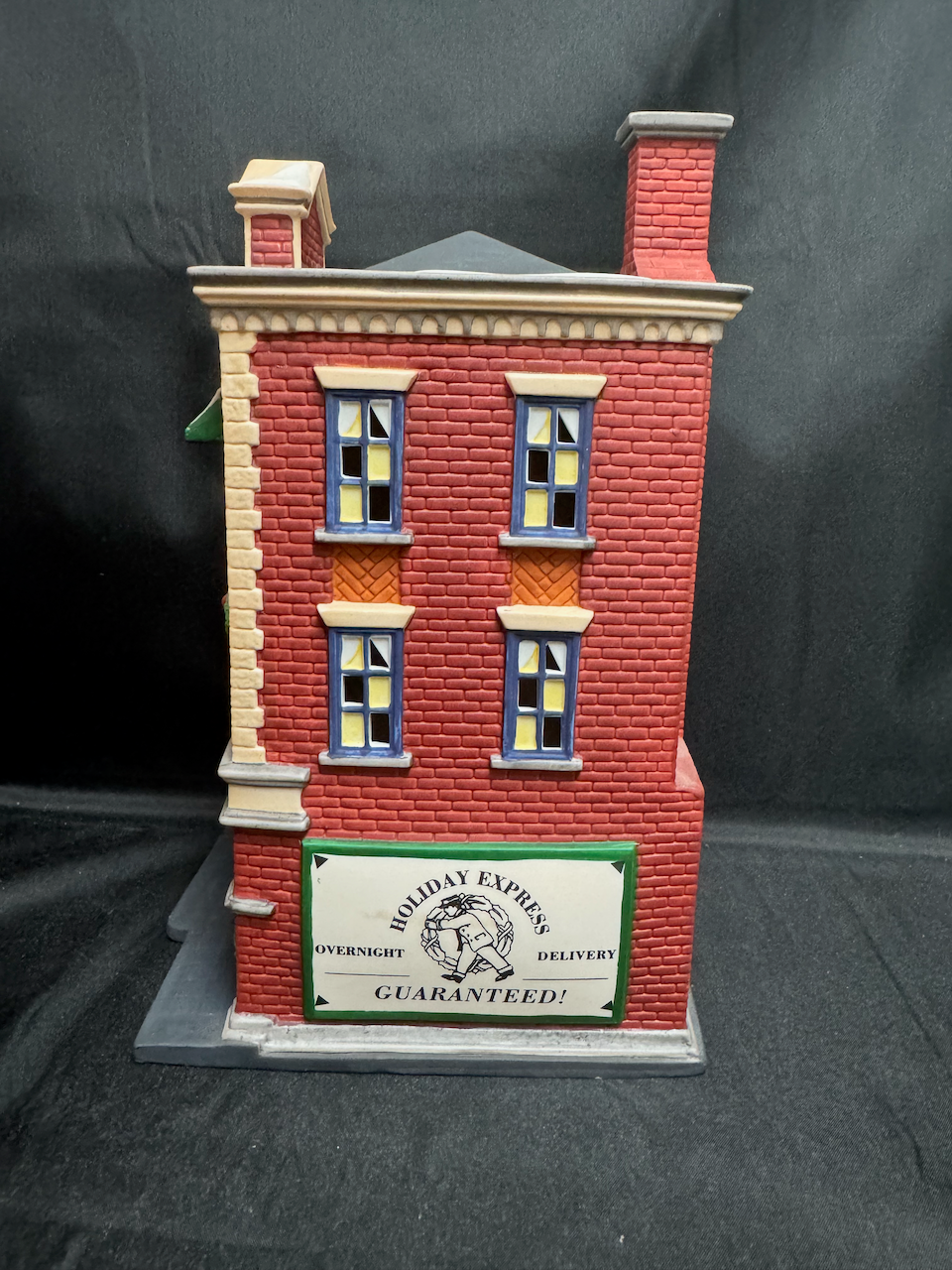 Washington Street Post Office - No mailboxes