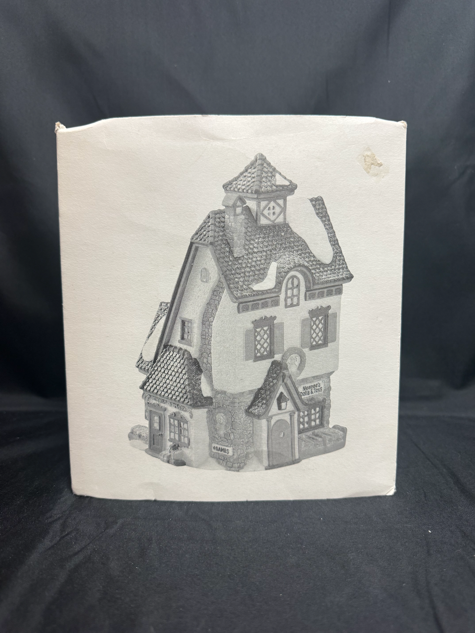 Neenee’s Dolls And Toys