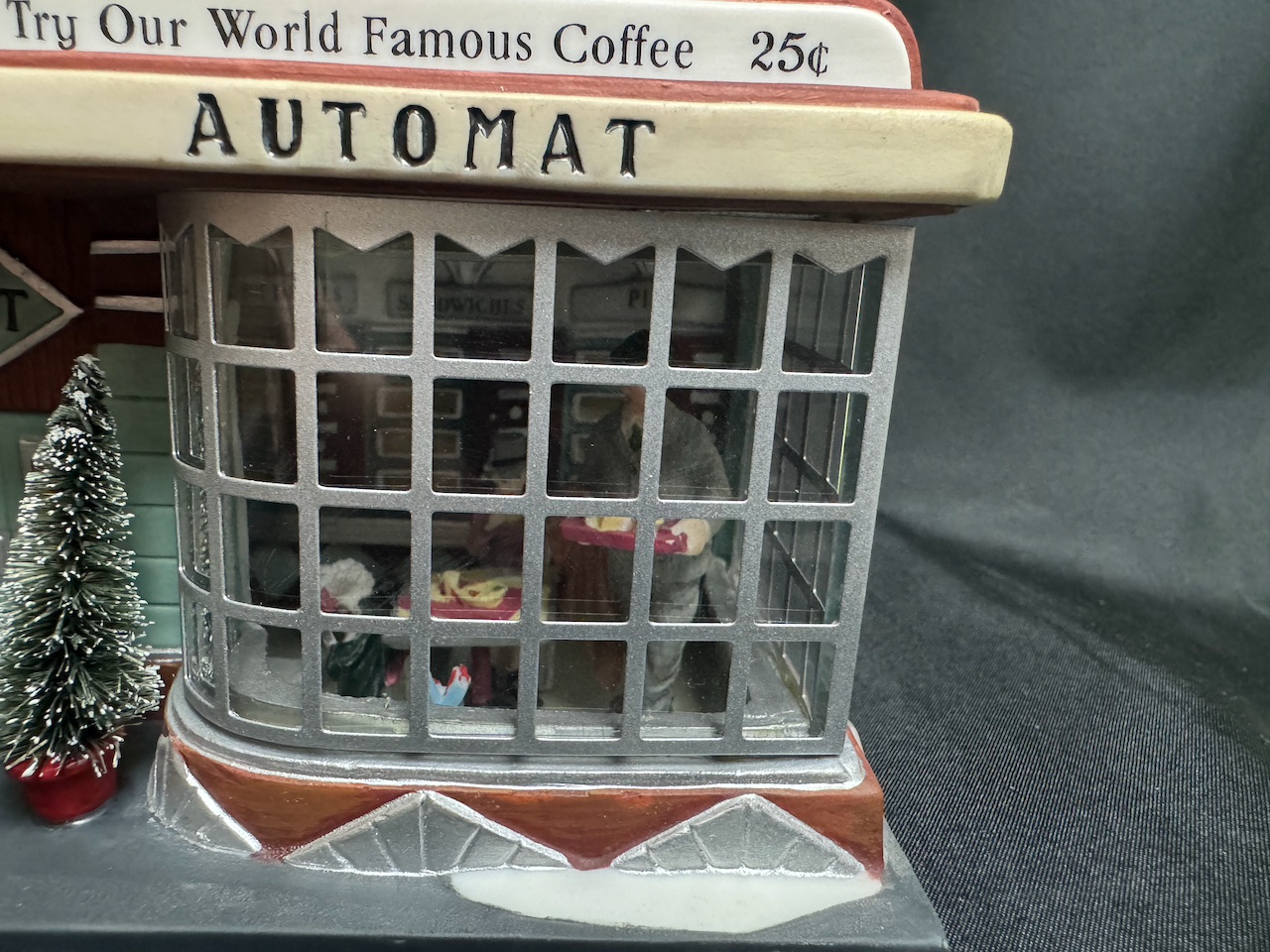 Clark Street Automat