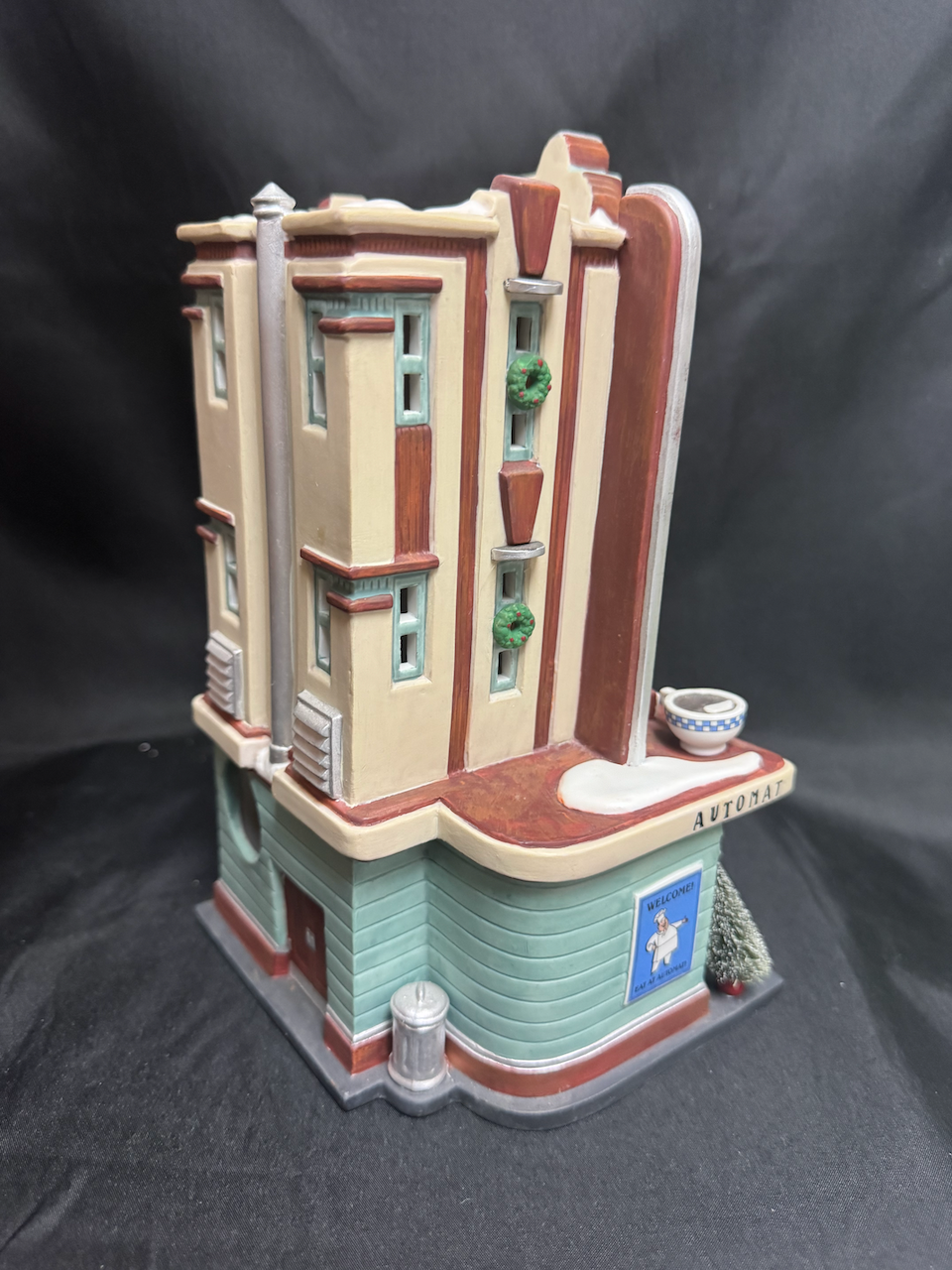 Clark Street Automat