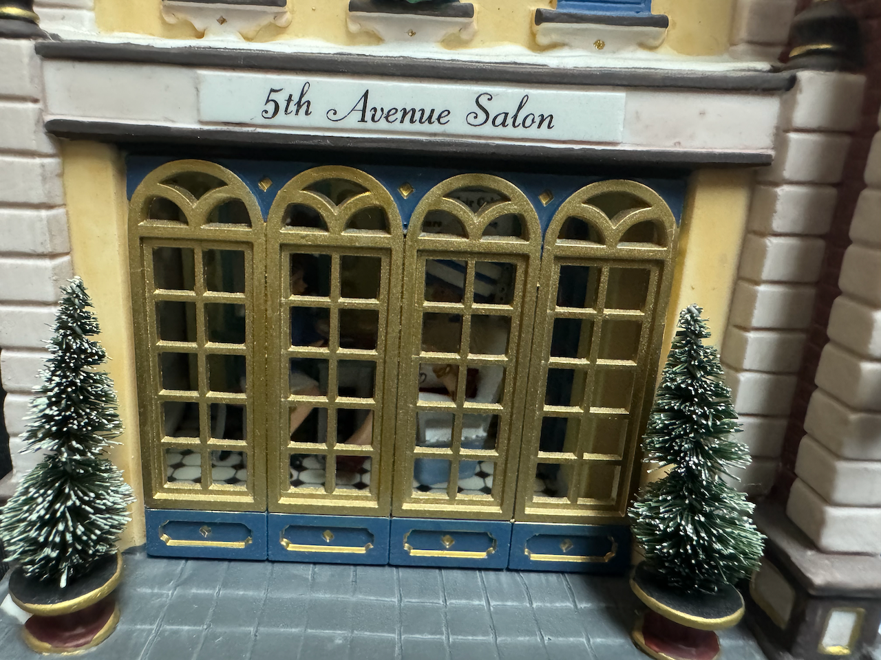 5th Avenue Salon