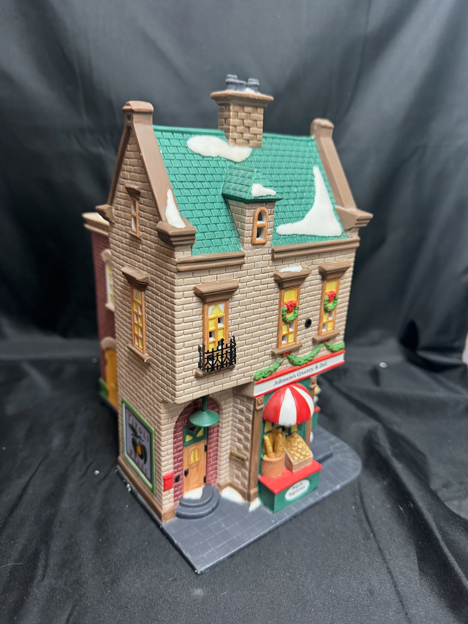 Johnson’s Grocery & Deli